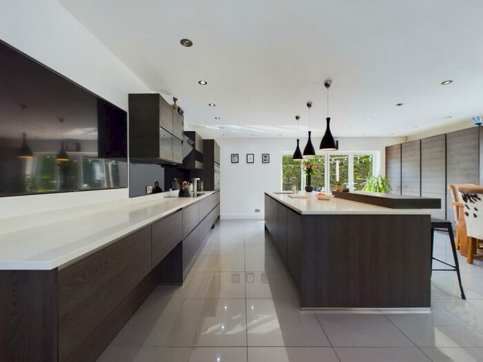 4 Bedroom Detached House For Sale In Torkington Road, Hazel Grove, Stockport, Cheshire, SK7