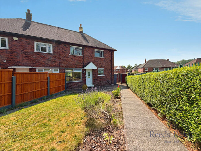 3 Bedroom Semi-Detached House For Sale In Cranswick Grove, Stoke-on-Trent, Staffordshire, ST2