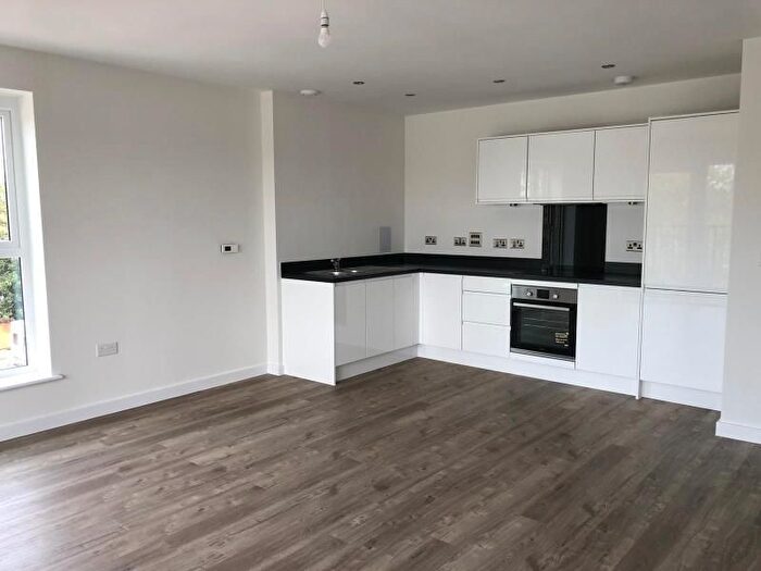 2 Bedroom Flat To Rent In Errol Court, Tottenham, N17