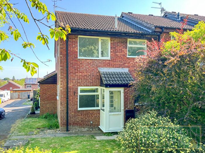 1 Bedroom Semi-Detached House To Rent In St Johns Close, Daventry, Northants, NN11