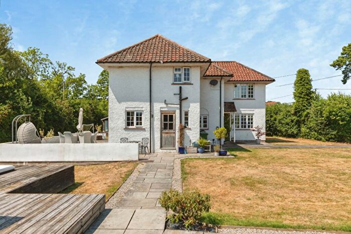4 Bedroom Detached House For Sale In Main Road, Bristol, BS35