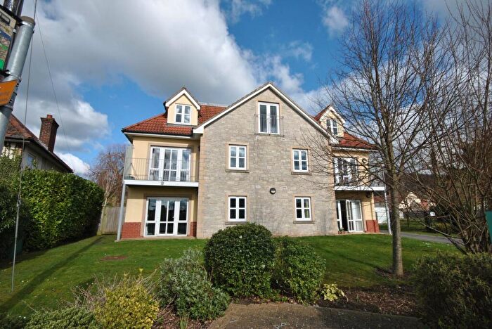 1 Bedroom Apartment For Sale In Tweentown, Cheddar, BS27