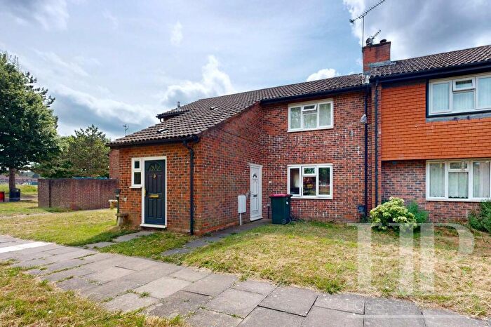 1 Bedroom Maisonette To Rent In Dione Walk, Bewbush, RH11