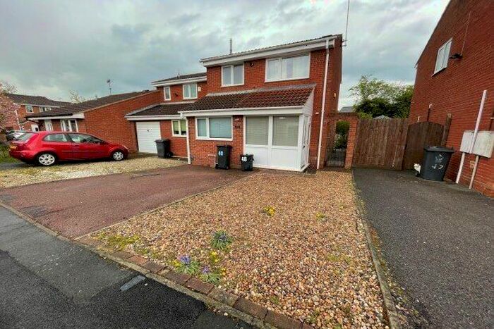 2 Bedroom Property To Rent In The Poppins, Leicester, LE4