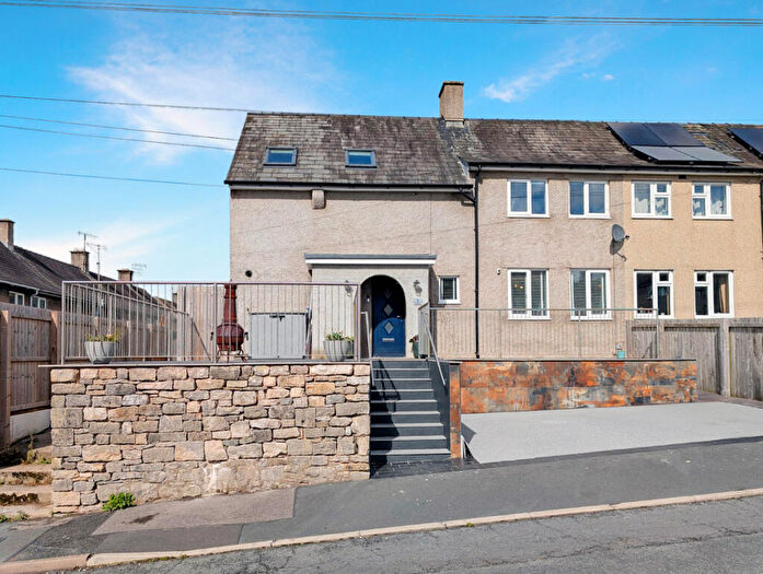 4 Bedroom Semi-Detached House For Sale In Firs Close, Milnthorpe, LA7