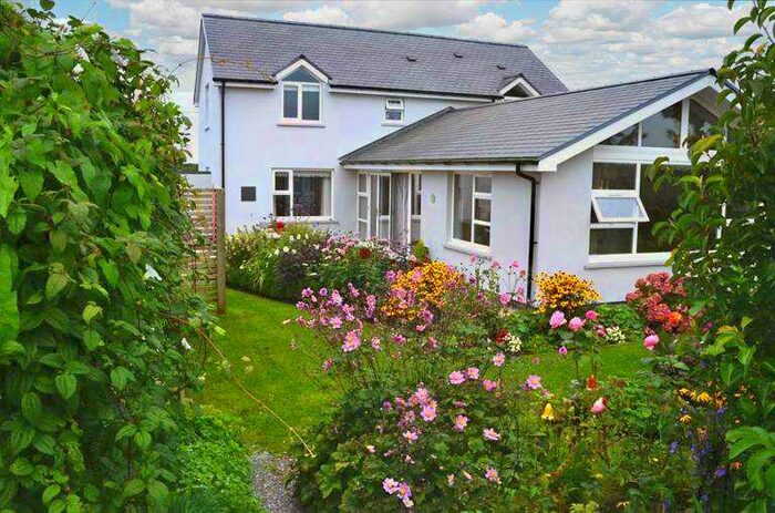 4 Bedroom Detached House For Sale In Old Furzton Cottage, Yerbeston Lane, Maidenwells, Maidenwells, SA71