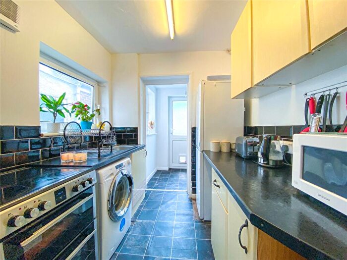 4 Bedroom Semi Detached House To Rent In Lower Bevendean Avenue, Brighton, East Sussex, BN2