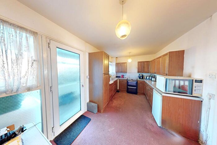 3 Bedroom Terraced House For Sale In Brampton Close, Stanford-Le-Hope, Essex, SS17