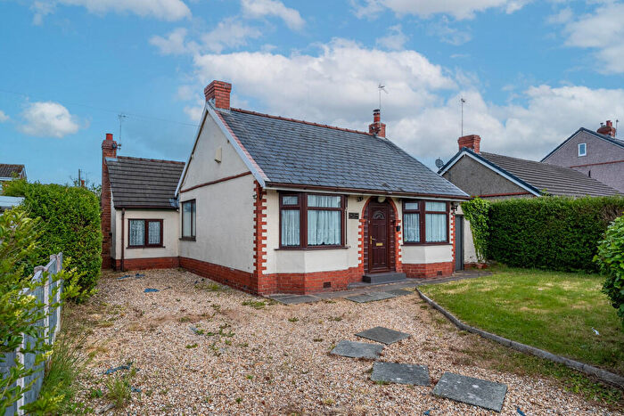 3 Bedroom Detached Bungalow For Sale In Oakfield Road, Blacon, Chester, CH1