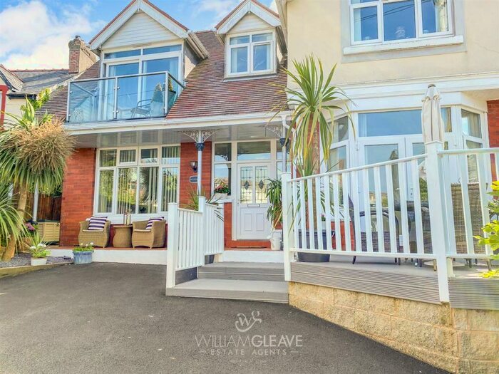 2 Bedroom Ground Flat To Rent In West End, Glan Conwy, LL28