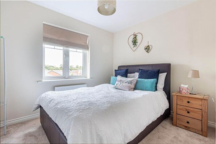 2 Bedroom Flat To Rent In Fussell Way, Wollaston, Stourbridge, DY8