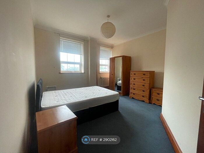 1 Bedroom Flat To Rent In Atlantic Mansions, Southampton, SO14