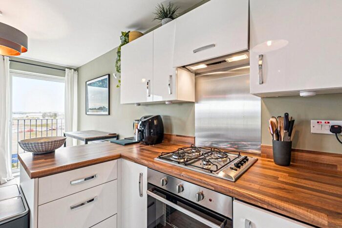 1 Bedroom Apartment For Sale In Cuddies Walk, Northbridge, Glasgow City, G4