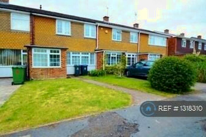 3 Bedroom Terraced House To Rent In Homewood, George Green, Slough, SL3