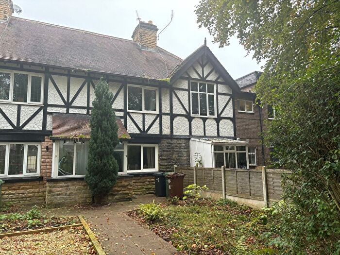 2 Bedroom Terraced House To Rent In Belle Vue Avenue, Oakwood, Leeds, LS8