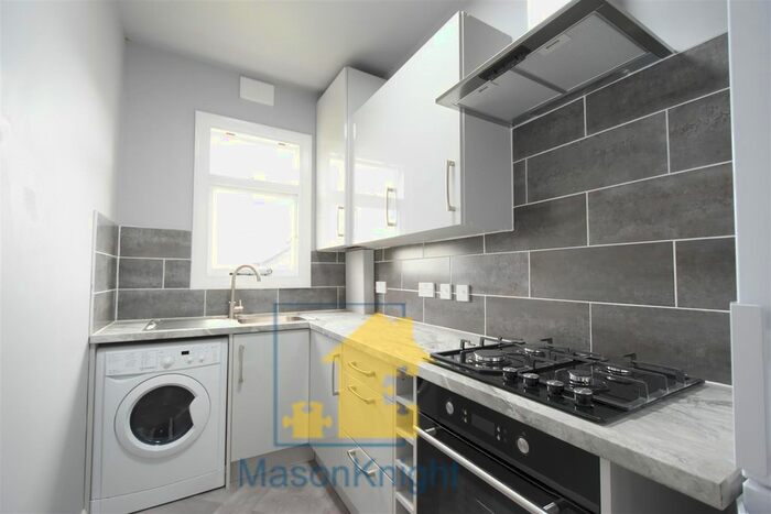 2 Bedroom Flat To Rent In Harborne, Birmingham, B17
