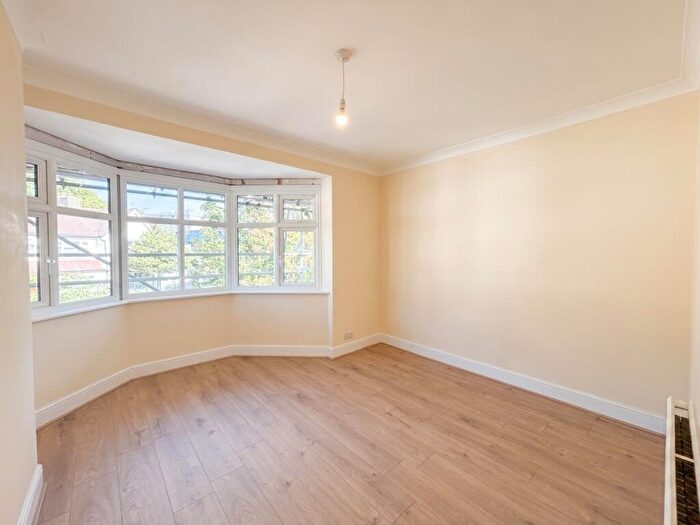 4 Bedroom House To Rent In Tiverton Rd, N18