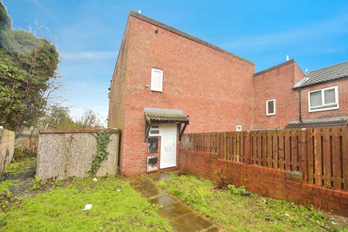 3 Bedroom End Of Terrace House For Sale In Heeley Green, Sheffield, South Yorkshire, S2