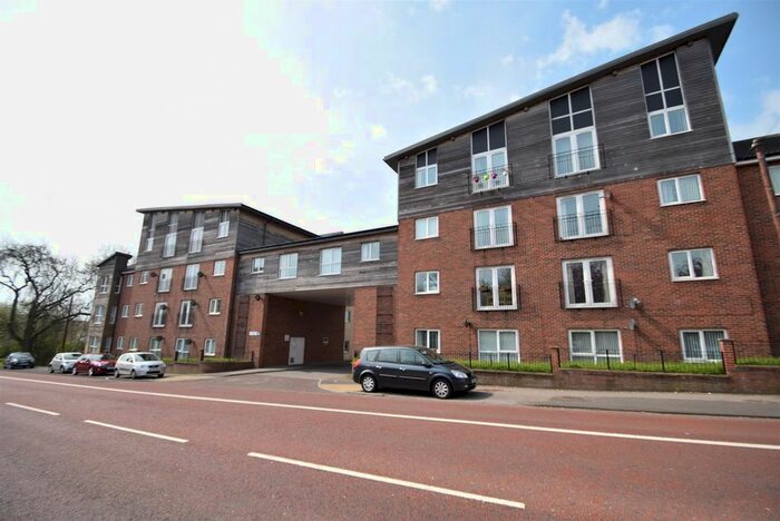 2 Bedroom Flat To Rent In Blacklock Close, Low Fell, NE9