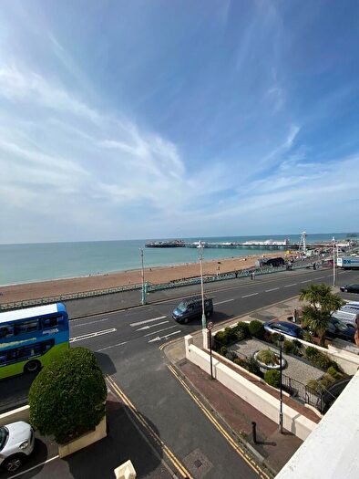 1 Bedroom Flat To Rent In Marine Parade, BN2