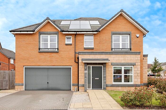 4 Bedroom Detached House For Sale In Craigton Drive, Bishopton, PA7