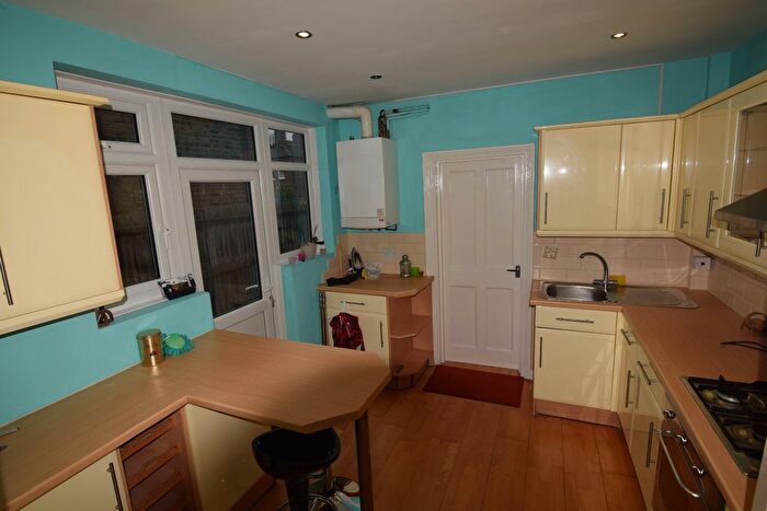 1 Bedroom Flat To Rent In Carr Road, London, E17