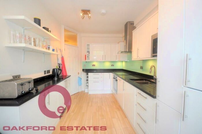 4 Bedroom Flat To Rent In Prince Regent Mews, London, NW1