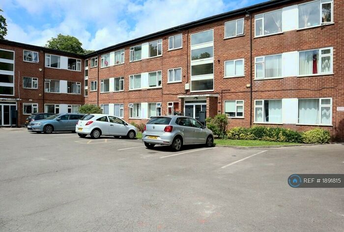 2 Bedroom Flat To Rent In Fairfield Court, Manchester, M14