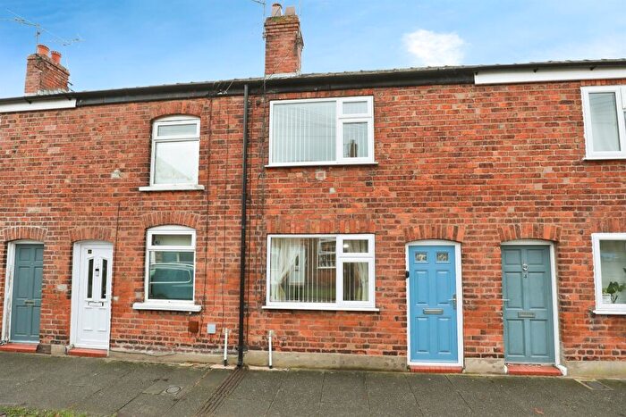 2 Bedroom Terraced House For Sale In Percy Street, Northwich, CW9