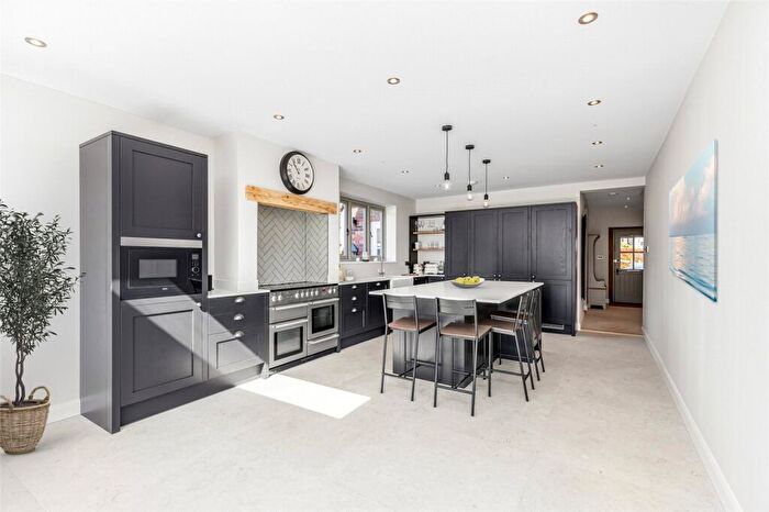 5 Bedroom Detached House For Sale In Funtington, Chichester, West Sussex, PO18