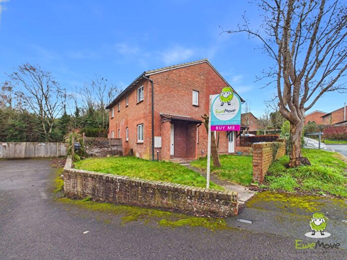 1 Bedroom End Terrace House For Sale In Mahler Close, Basingstoke, Hampshire, RG22