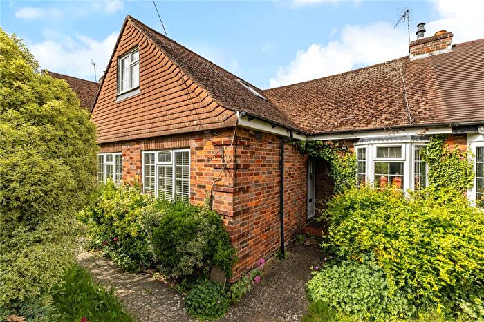 3 Bedroom Semi-Detached House To Rent In Park Rise, Harpenden, Hertfordshire, AL5