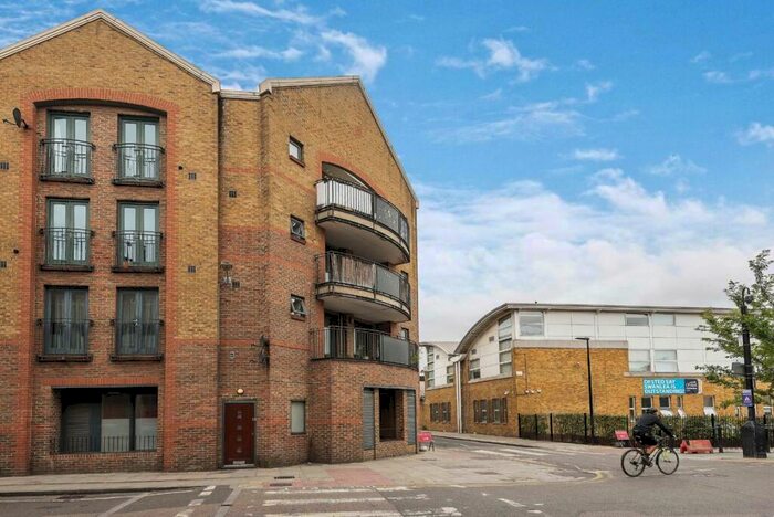 2 Bedroom Flat To Rent In Brady Street, Whitechapel, E1