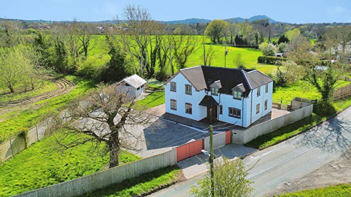 4 Bedroom Detached House For Sale In Wheat Leasows, Telford, TF6