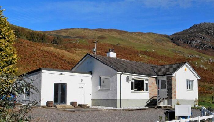 4 Bedroom Detached Bungalow For Sale In Glenelg, Kyle IV40