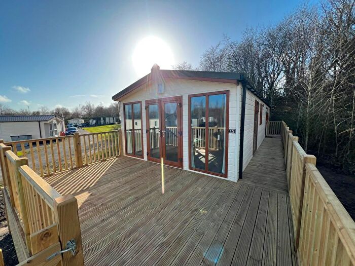 2 Bedroom Lodge For Sale In South Lakeland Leisure Village, Borwick Ln, Warton, Carnforth, LA6
