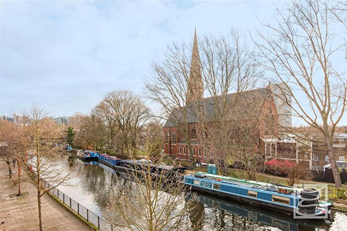 1 Bedroom Flat To Rent In Barnwood Close, Little Venice, W9