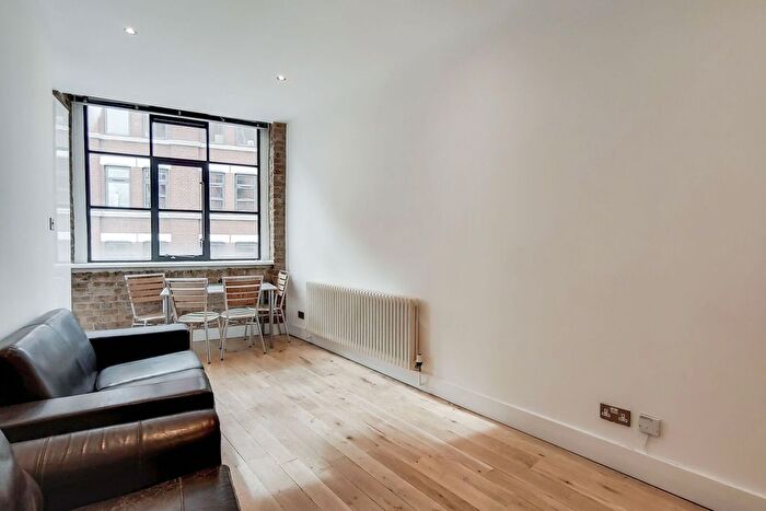 2 Bedroom Flat To Rent In Thrawl Street, Spitalfields, London, E1