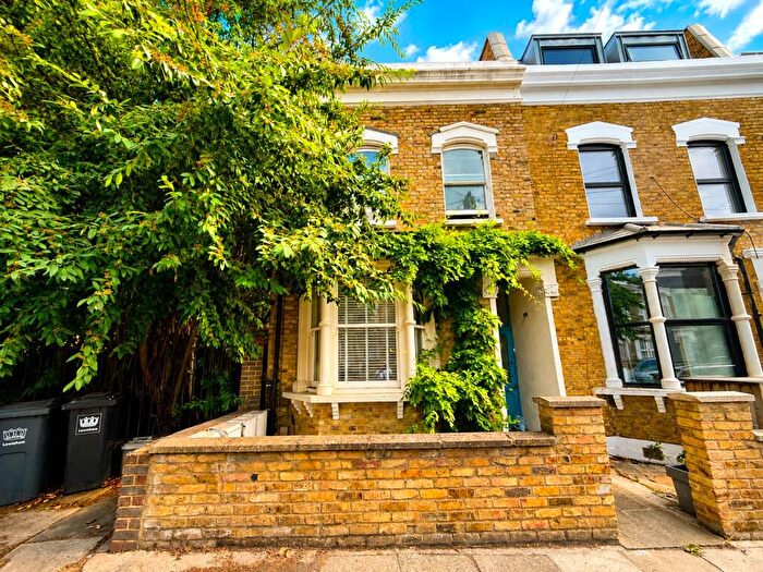 2 Bedroom End Of Terrace House For Sale In Leathwell Road, London, SE8