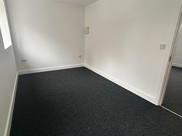 4 Bedroom Property To Rent In Fentham Road, Stockland Green, Birmingham, B23