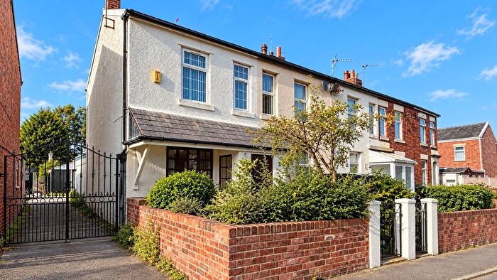 2 Bedroom Semi Detached House For Sale In Birch Street, Southport, Merseyside, PR8