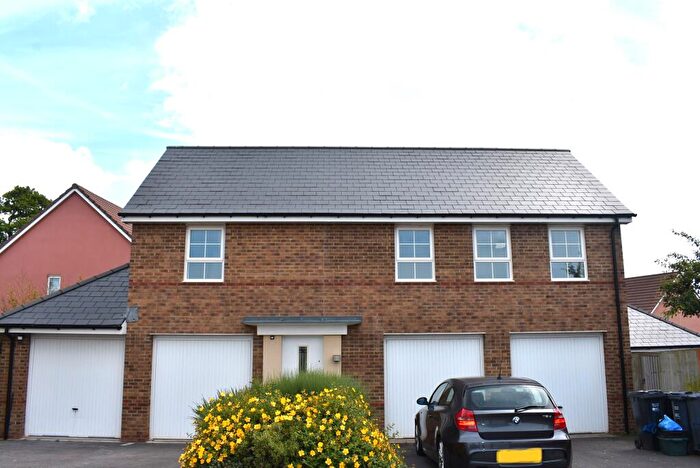 1 Bedroom Flat To Rent In Wyndham Park, BA21