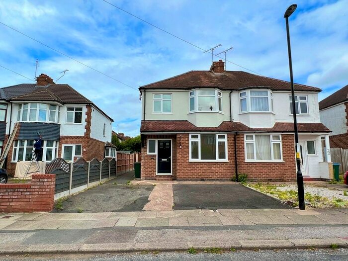 3 Bedroom Semi-Detached House To Rent In Lichfield Road, Cheylesmore, Coventry, CV3