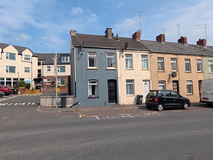 2 Bedroom End Of Terrace House For Sale In Lisburn Street, Ballynahinch, BT24