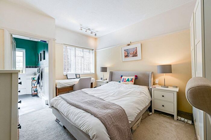 1 Bedroom Flat For Sale In Blackheath Hill, Blackheath, London, SE10
