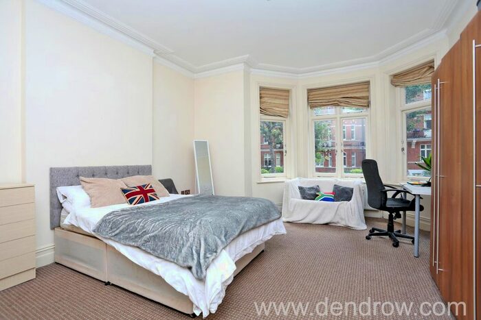 3 Bedroom Flat To Rent In Castellain Mansions, Maida Vale, London, W9