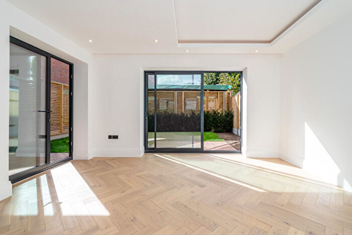 2 Bedroom House For Sale In Aylestone Place, Brondesbury Park, London, NW6