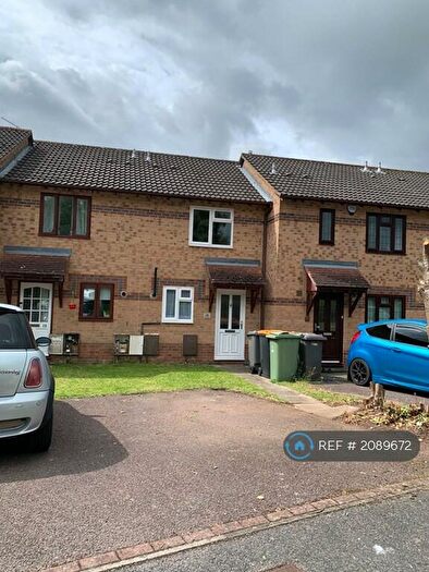 2 Bedroom Terraced House To Rent In Dovedale, Luton, LU2