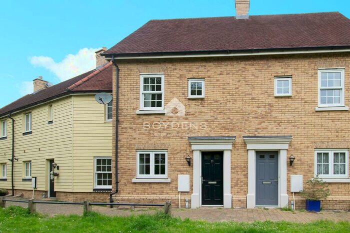 2 Bedroom Terraced House To Rent In River Bank Walk Colchester, CO1