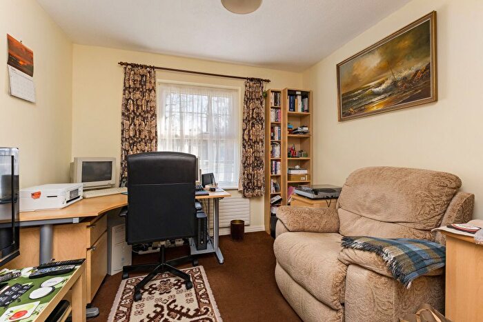 4 Bedroom Detached House For Sale In St. Huberts Close, Gerrards Cross, SL9